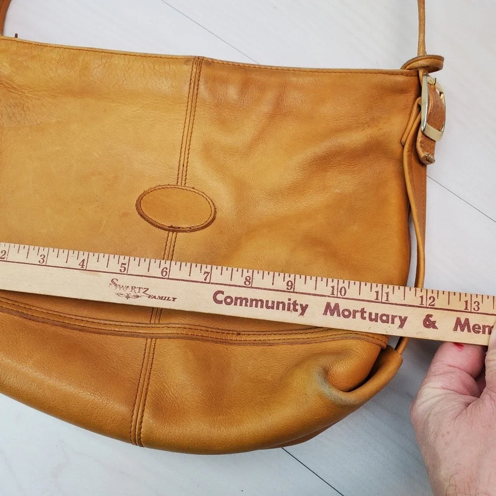 Vintage Genuine Leather‎ Shoulder Bag Tan Brown Crossbody Messenger Purse